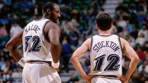 新赛季俄克拉荷马雷霆队朝着冲击总冠军目标前进，年轻实力不断提升