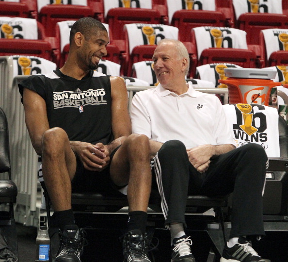 特蒙德在右 特蒙德在右