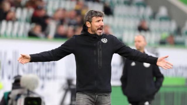 贯冠军的球 贯冠军的球