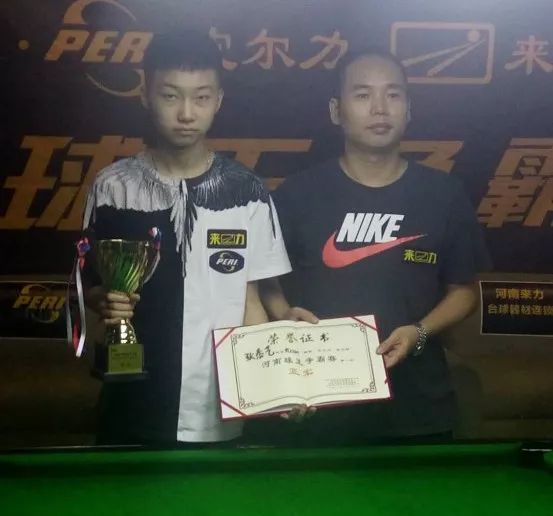 场哨响时擦 场哨响时擦