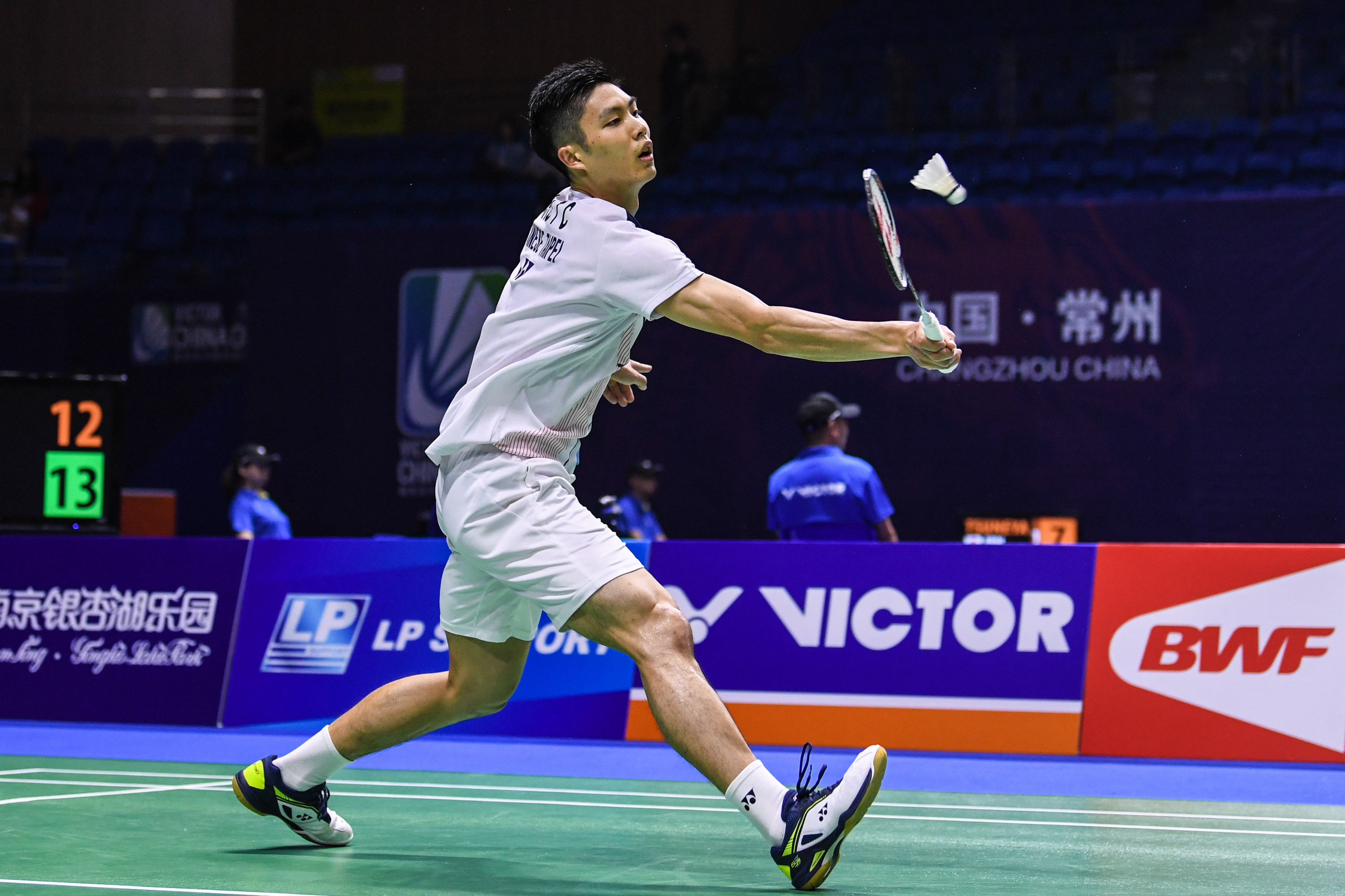 德天空：小贝林父亲向凯尔抱怨球队表现不佳，及其儿子被过早换下