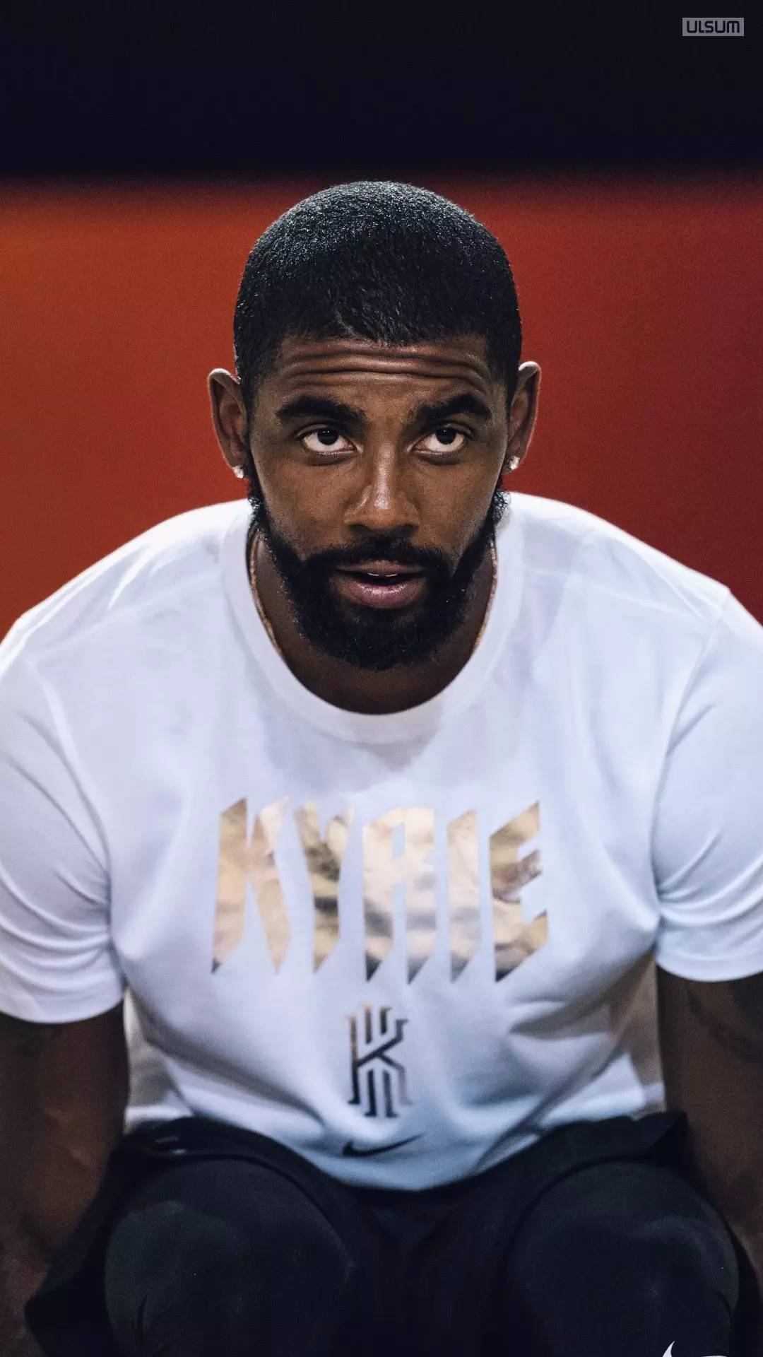 用积极跑动 用积极跑动